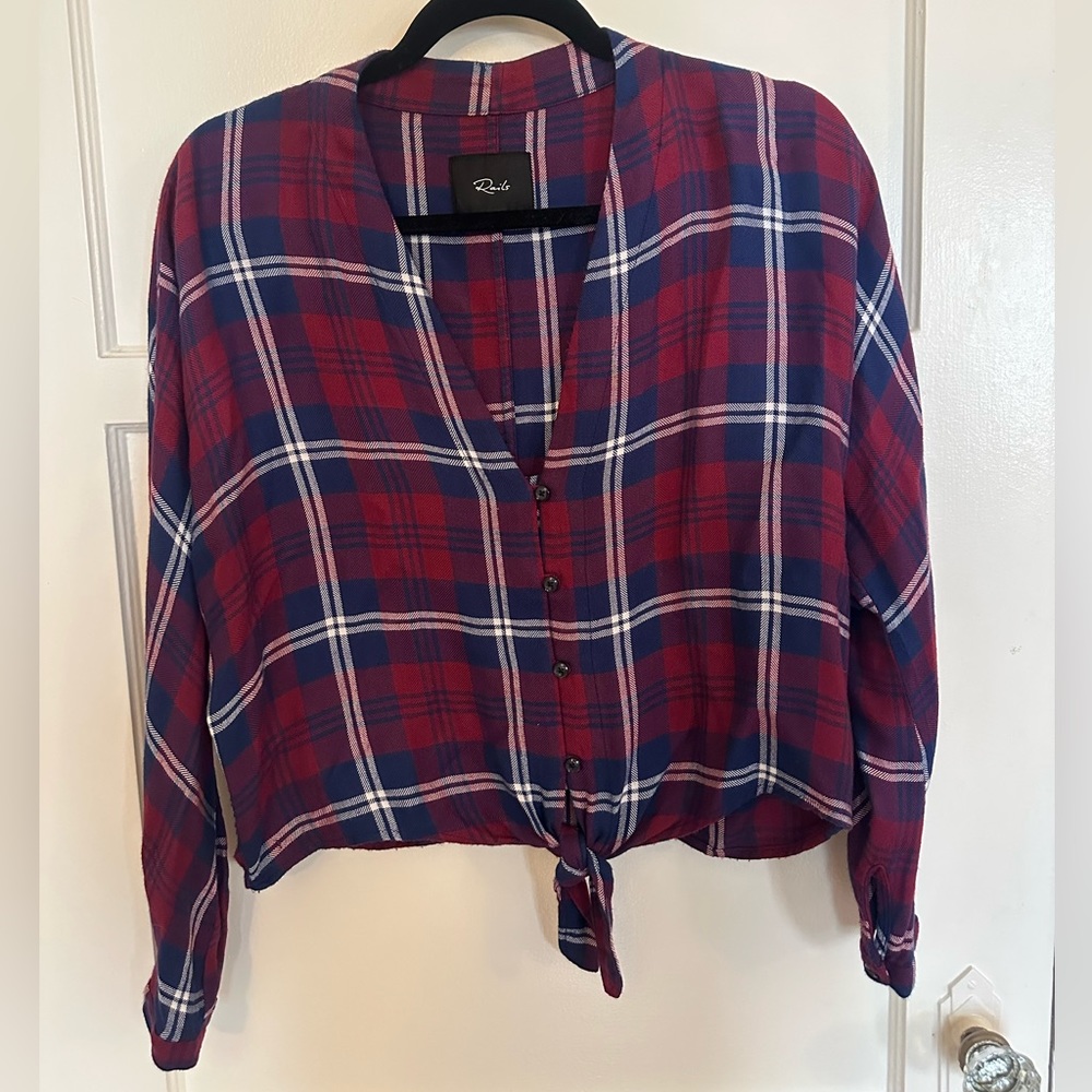 Rails plaid top with buttons and bottom tie